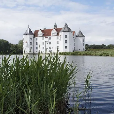 In Boenstrup With Swimming Pool Feriehus Grundhof